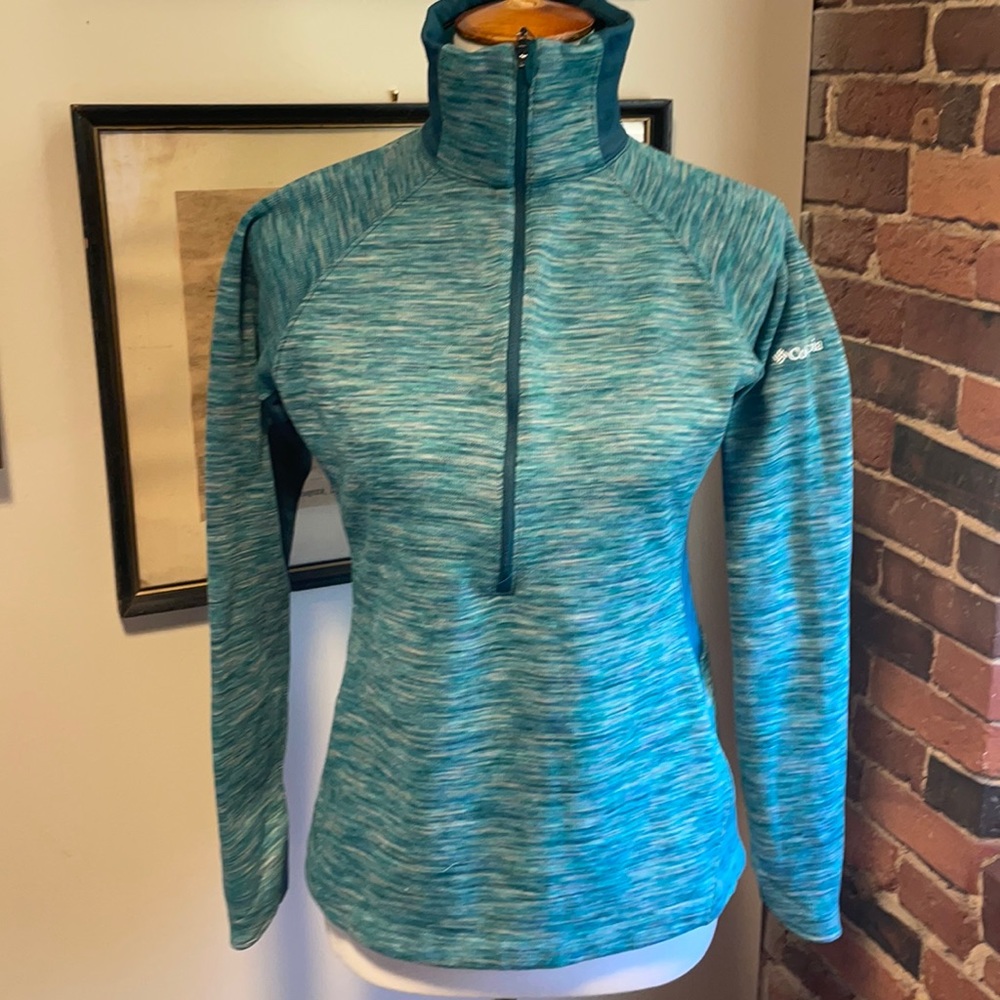 Columbia women’s sportswear 1/2zip pullover MED